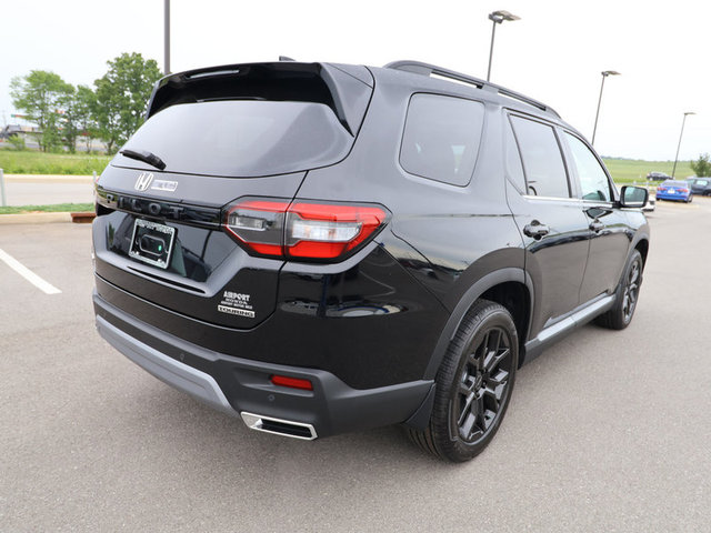 2025 Honda Pilot Touring+ AWD photo