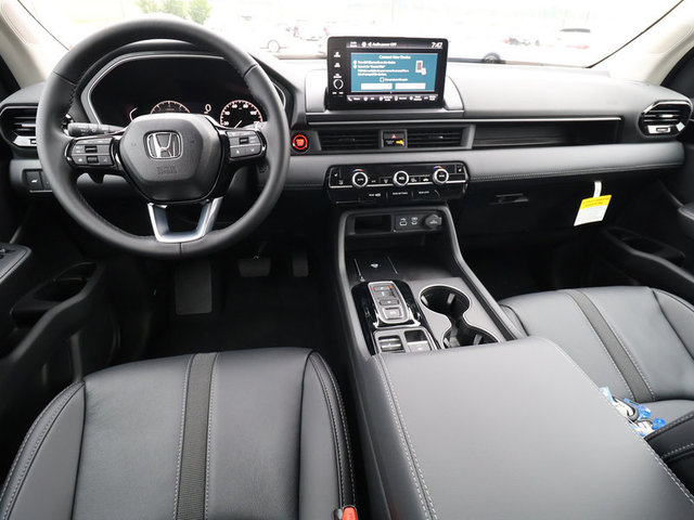2025 Honda Pilot EX-L AWD photo