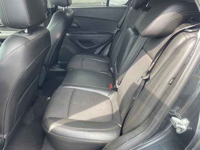 2017 Chevrolet Trax LT FWD photo