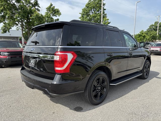 2021 Ford Expedition XLT 4WD photo