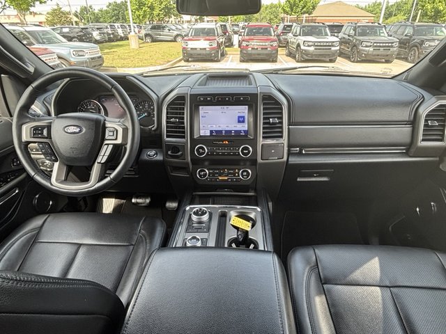 2021 Ford Expedition XLT 4WD photo