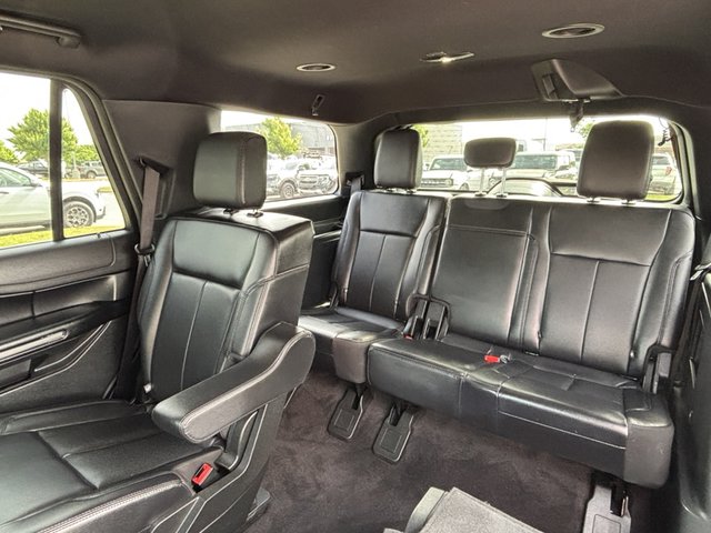 2021 Ford Expedition XLT 4WD photo