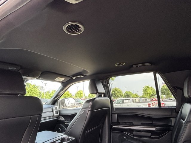 2021 Ford Expedition XLT 4WD photo