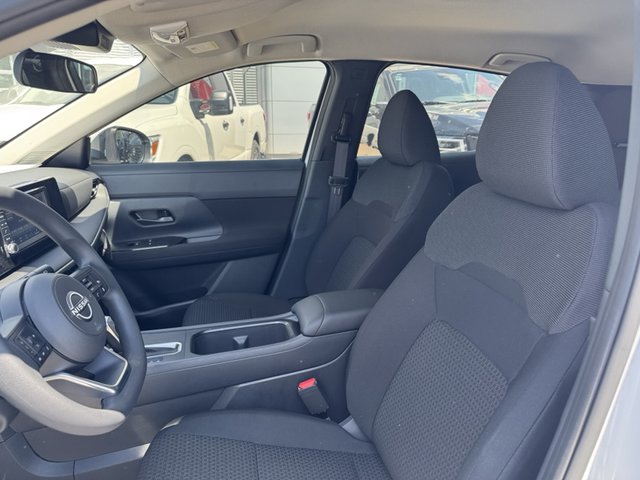 2025 Nissan Kicks S AWD photo