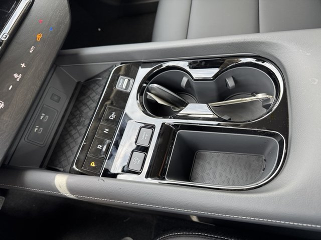 2025 Nissan Murano SV photo