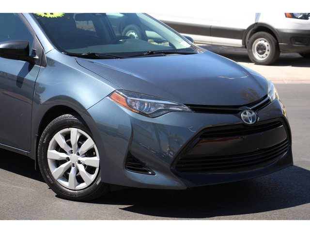 2017 Toyota Corolla LE photo