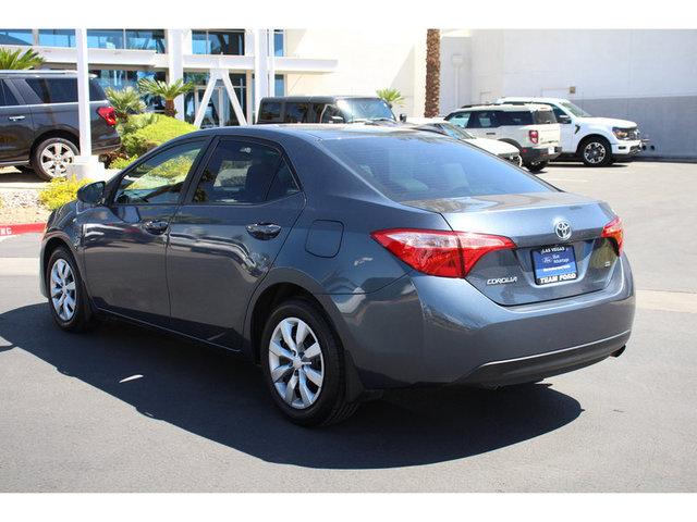 2017 Toyota Corolla LE photo