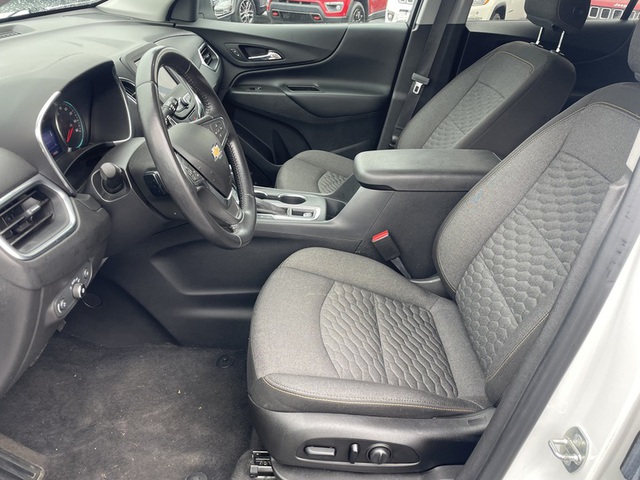 2020 Chevrolet Equinox LT w/2LT AWD photo