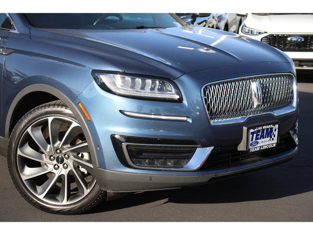 2019 Lincoln Nautilus Reserve FWD photo