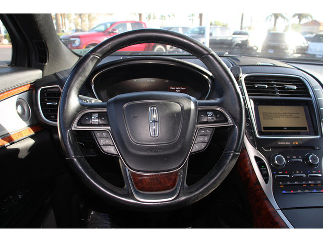 2019 Lincoln Nautilus Reserve FWD photo