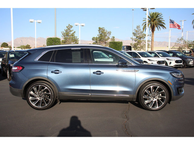 2019 Lincoln Nautilus Reserve FWD photo