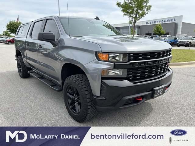 2021 Chevrolet Silverado 1500 Custom Trail Boss 4WD 147WB photo