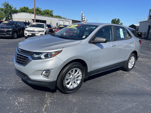 2020 Chevrolet Equinox LS w/1LS AWD photo