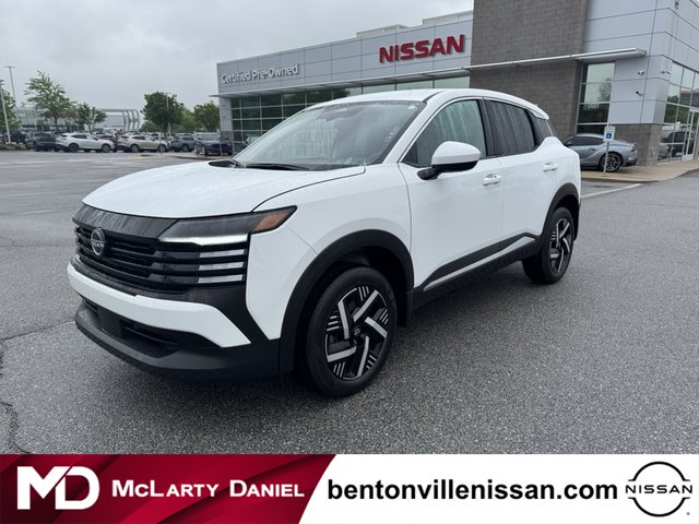 2025 Nissan Kicks SV FWD photo