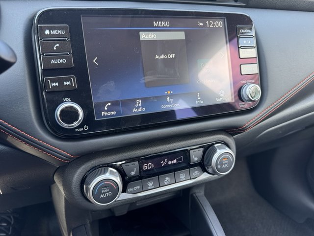 2025 Nissan Versa SR photo