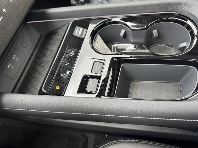 2025 Nissan Murano Platinum AWD photo