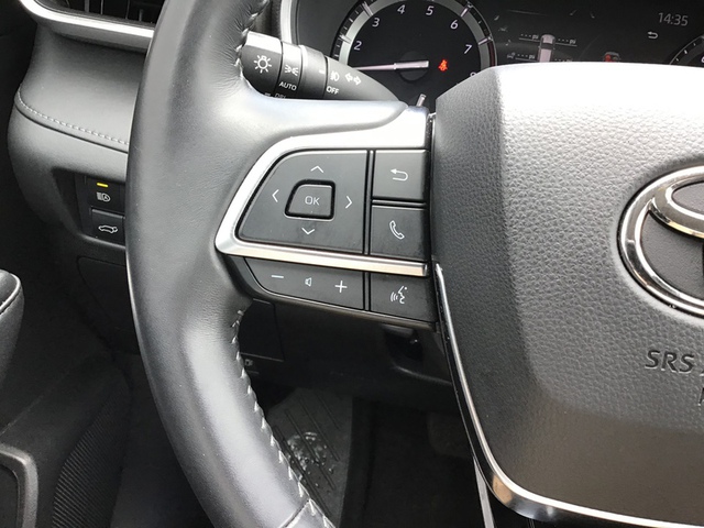 2021 Toyota Highlander XLE AWD photo