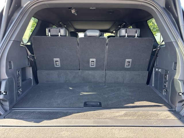 2025 Lincoln Navigator Reserve 4WD photo