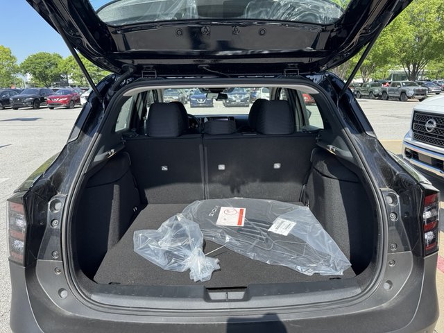 2025 Nissan Kicks S AWD photo