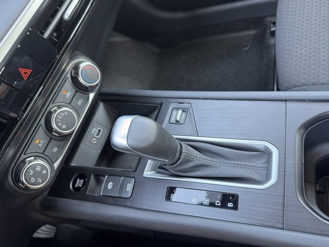 2025 Nissan Kicks S AWD photo