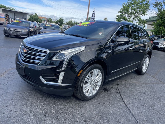 2017 Cadillac XT5 Premium Luxury FWD photo