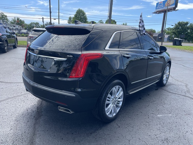 2017 Cadillac XT5 Premium Luxury FWD photo