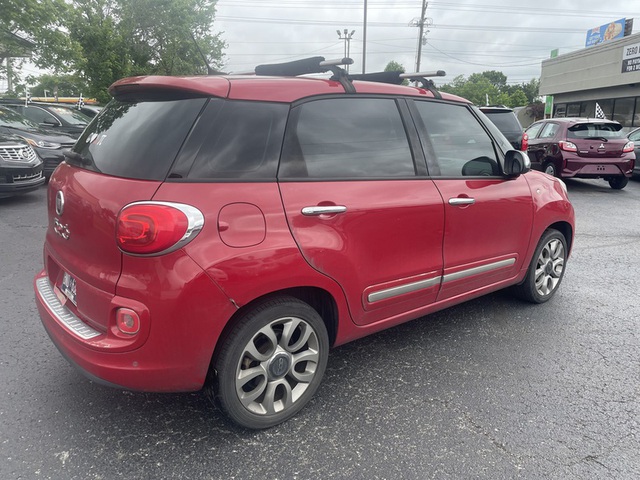 2015 Fiat 500L Lounge photo