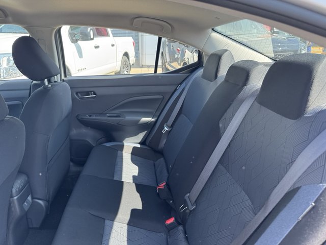 2025 Nissan Versa SV photo