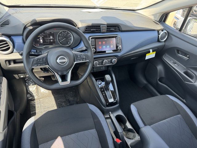 2025 Nissan Versa SV photo