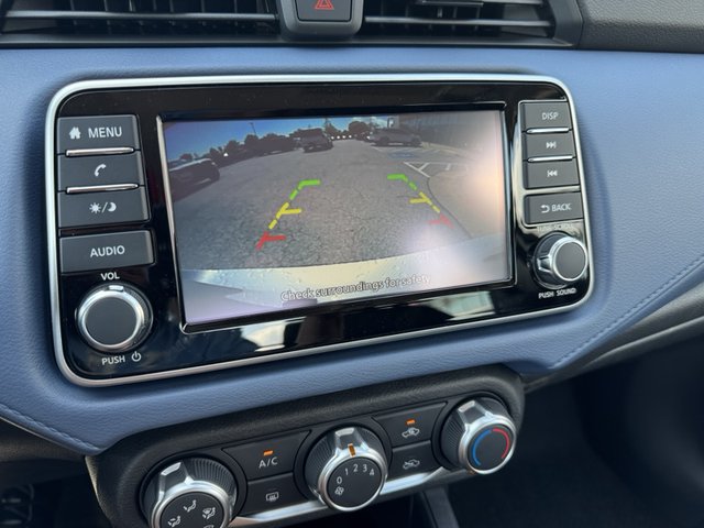 2025 Nissan Versa SV photo