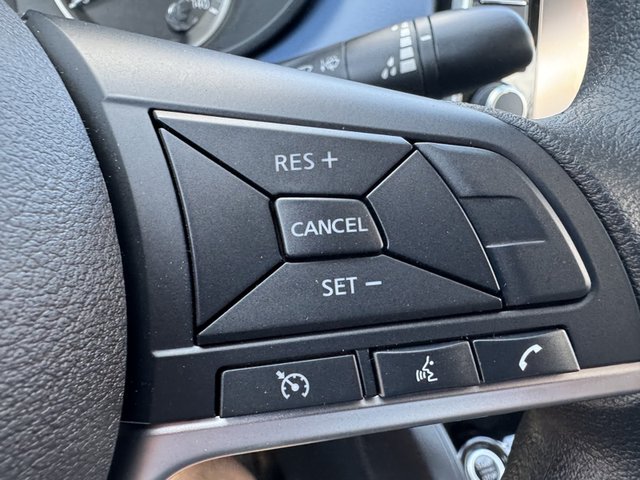 2025 Nissan Versa SV photo