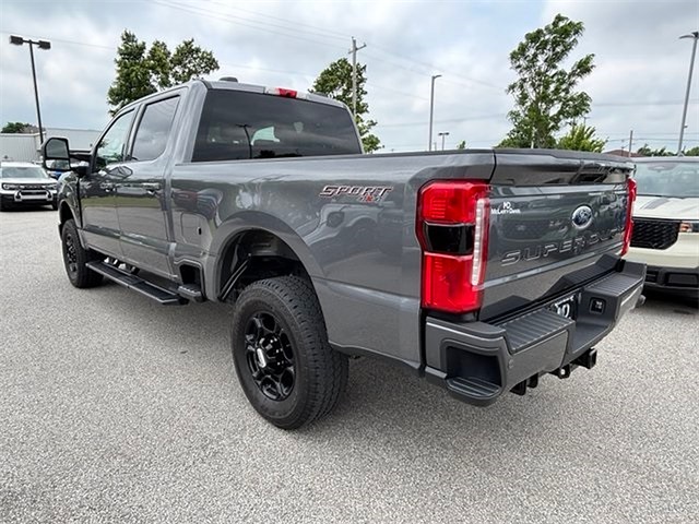 2024 Ford F-250 XLT SD 4WD 6.75ft Box photo