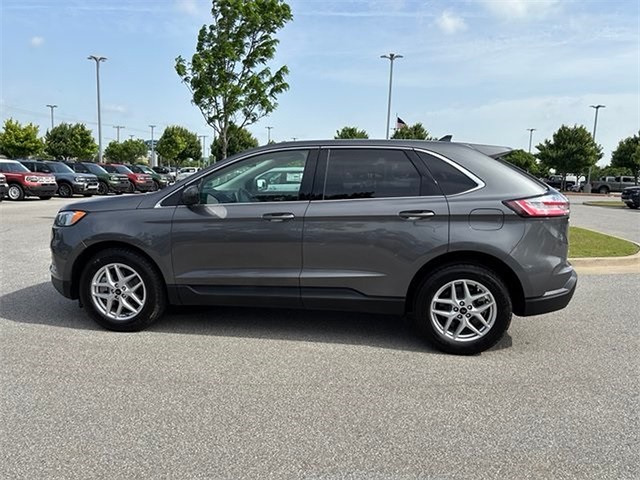 2023 Ford Edge SEL AWD photo