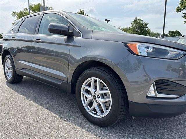 2023 Ford Edge SEL AWD photo