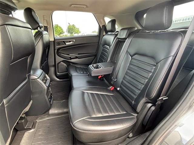 2023 Ford Edge SEL AWD photo