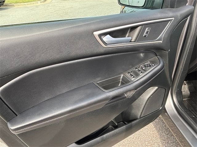 2023 Ford Edge SEL AWD photo