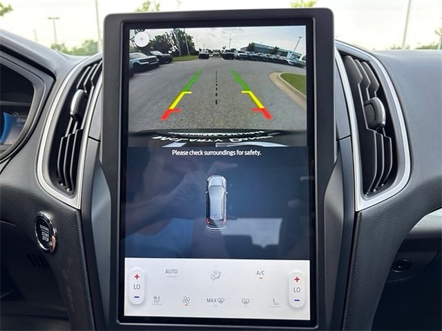 2023 Ford Edge SEL AWD photo