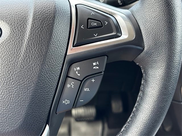 2023 Ford Edge SEL AWD photo