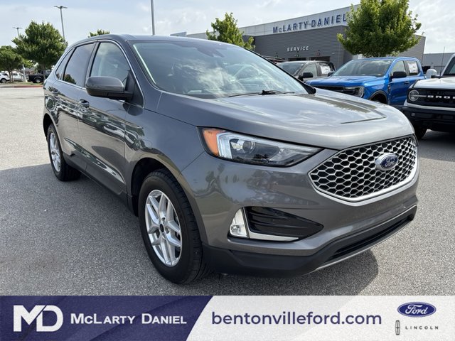 2023 Ford Edge SEL AWD photo