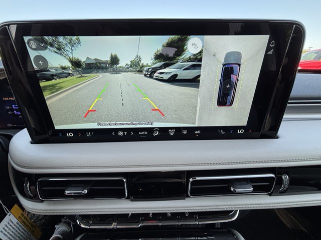 2025 Lincoln Aviator Premiere AWD photo