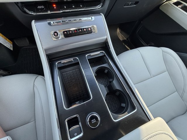 2025 Lincoln Aviator Premiere AWD photo