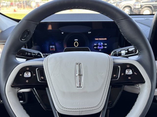 2025 Lincoln Aviator Premiere AWD photo