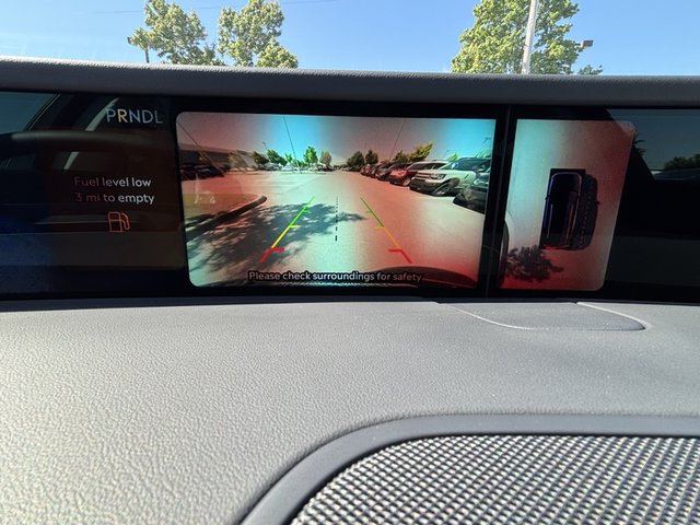 2025 Lincoln Nautilus Premiere AWD photo