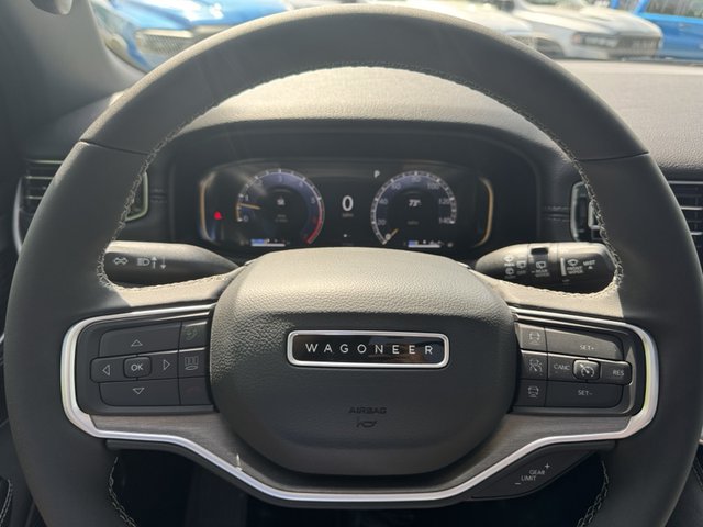 2025 Jeep Wagoneer 4WD photo