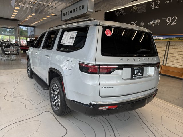 2025 Jeep Wagoneer 4WD photo