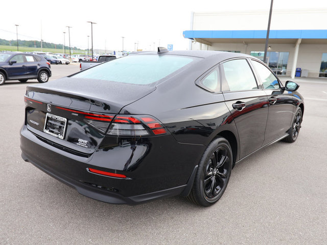 2025 Honda Accord SE photo