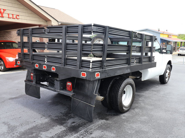 2015 Ford F-350 XL SD 2WD DRW 141WB photo
