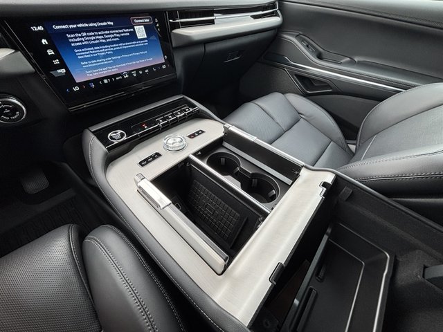 2025 Lincoln Navigator Reserve 4WD photo