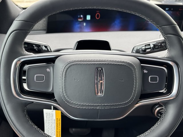 2025 Lincoln Navigator Reserve 4WD photo