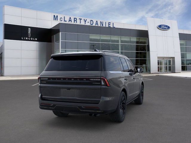 2025 Lincoln Navigator Reserve 4WD photo